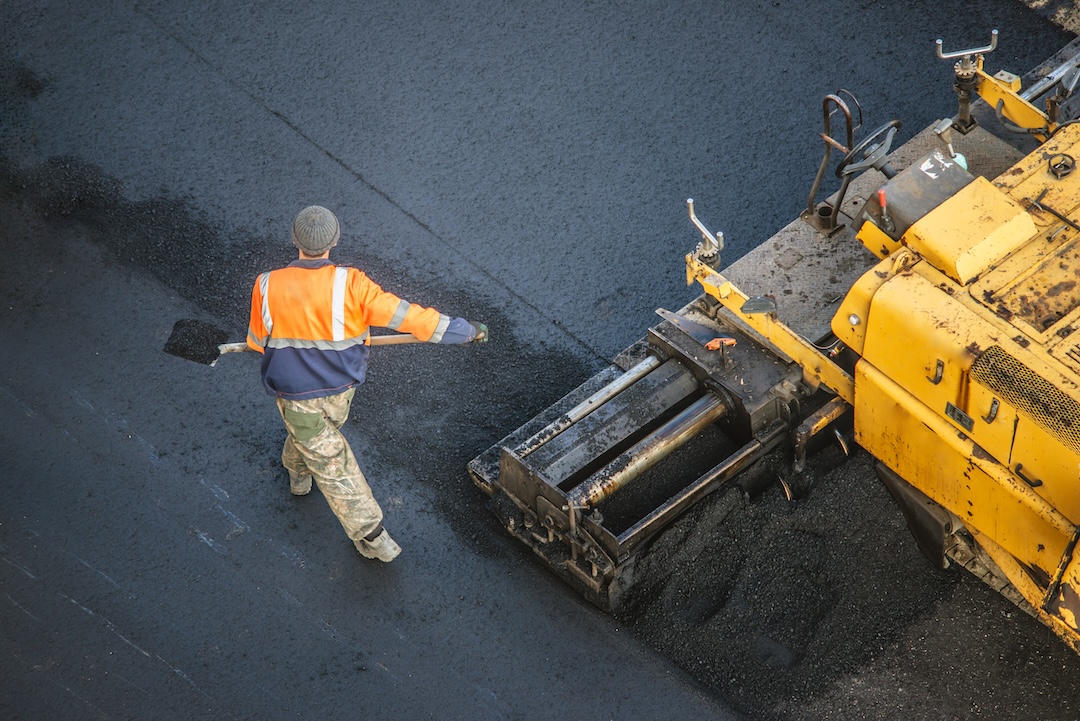 Commercial parking lot paving in Las Vegas